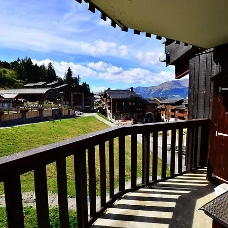 Cosy A Montchavin Les Coches, Pied Des Pistes, Balcon, Parking Gratuit - Fr-1-329-2 לה פלאנייה