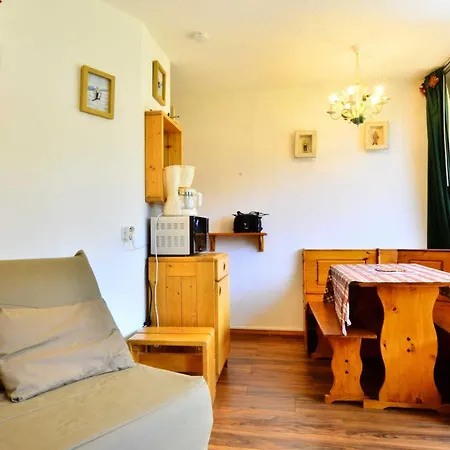 Cosy A Montchavin Les Coches, Pied Des Pistes, Balcon, Parking Gratuit - Fr-1-329-2 דירה *